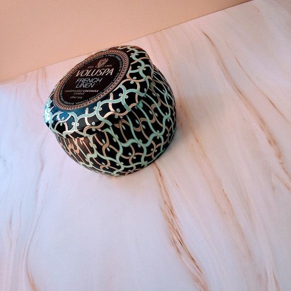 Voluspa French Linen Mini Tin Candle - Picture 9 of 10